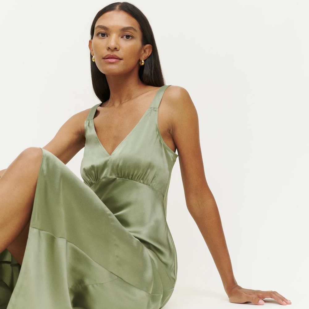 Reformation Daytona Silk Dress Color Artichoke Size M - NWT